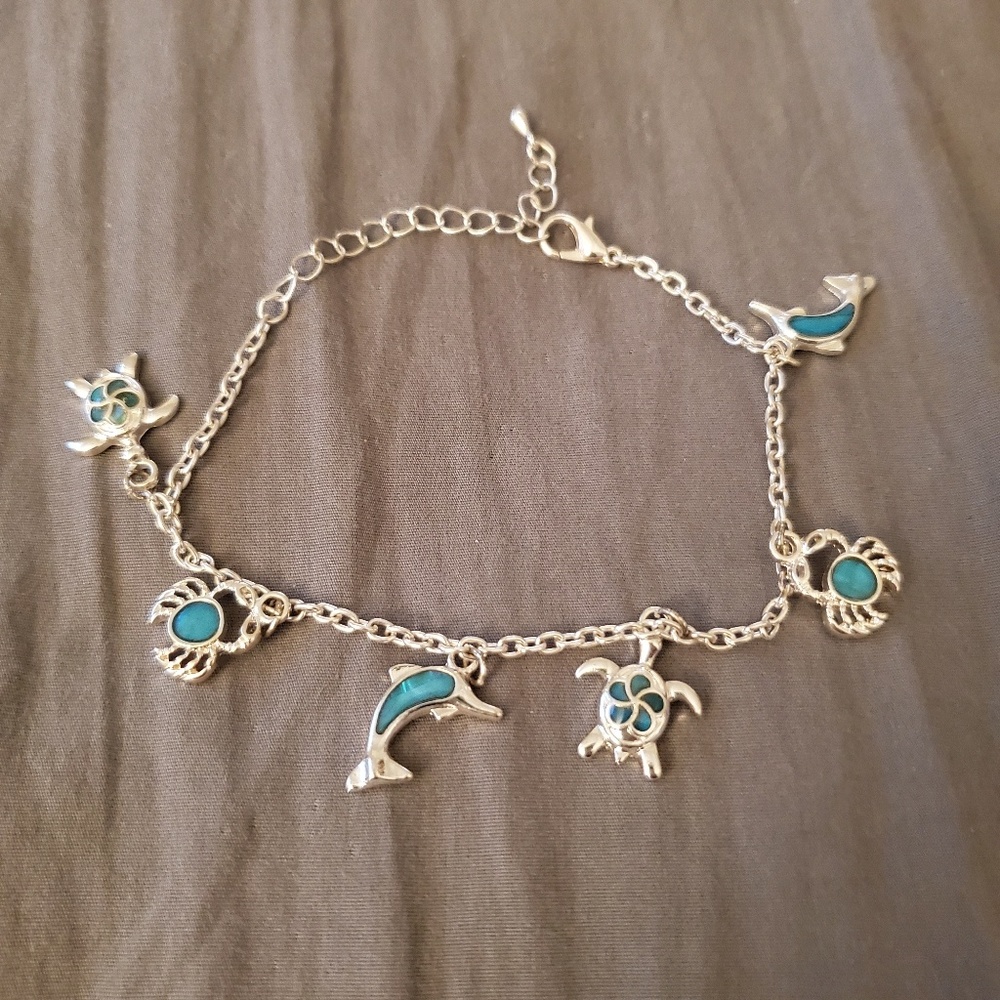 Anklet